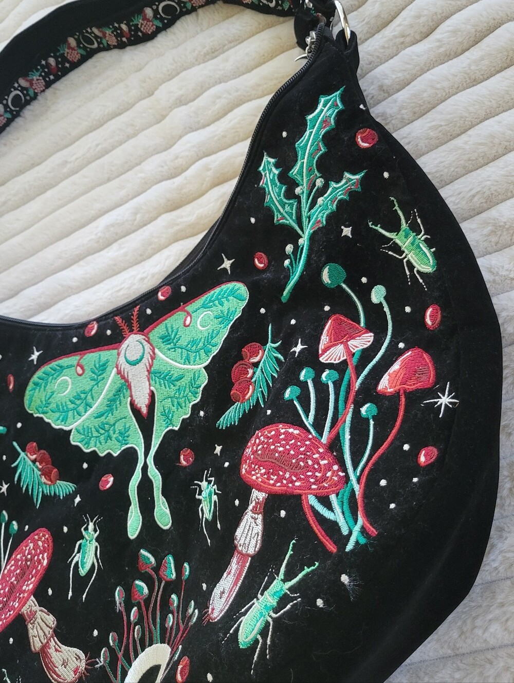 ReStyle Autumnal Equinox Luna Moth Velvet Hobo Bag - Picture 3 of 6